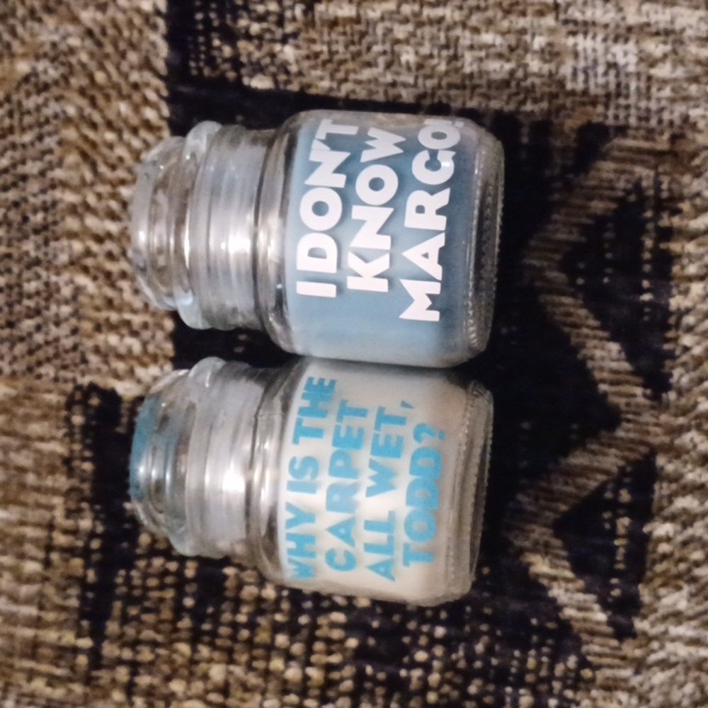 4/$40 New Funny Quote Candles - Set Of 2